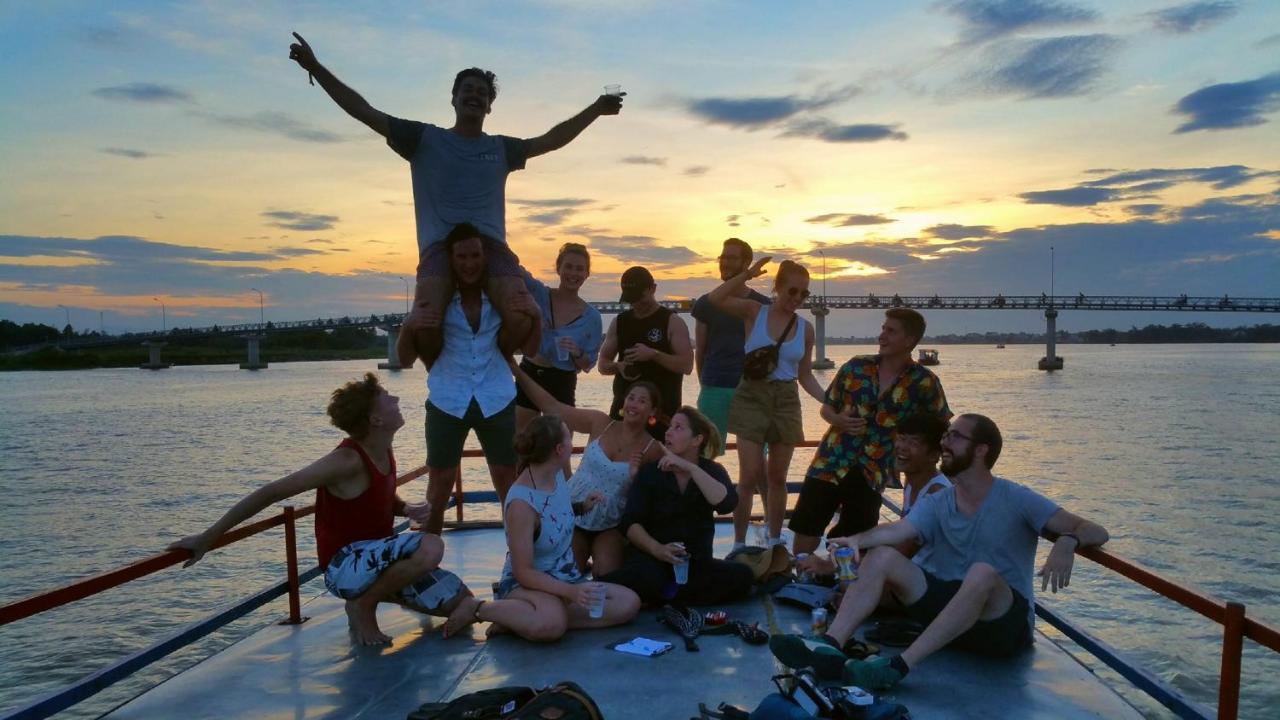Dk'S Backpacker Hotel Hoi An Exterior foto
